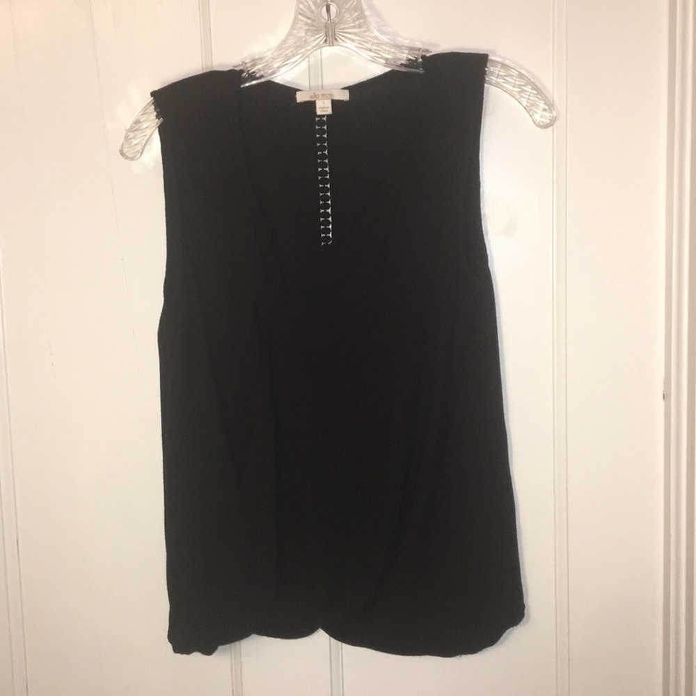 Ella Moss Sleeveless black blouse